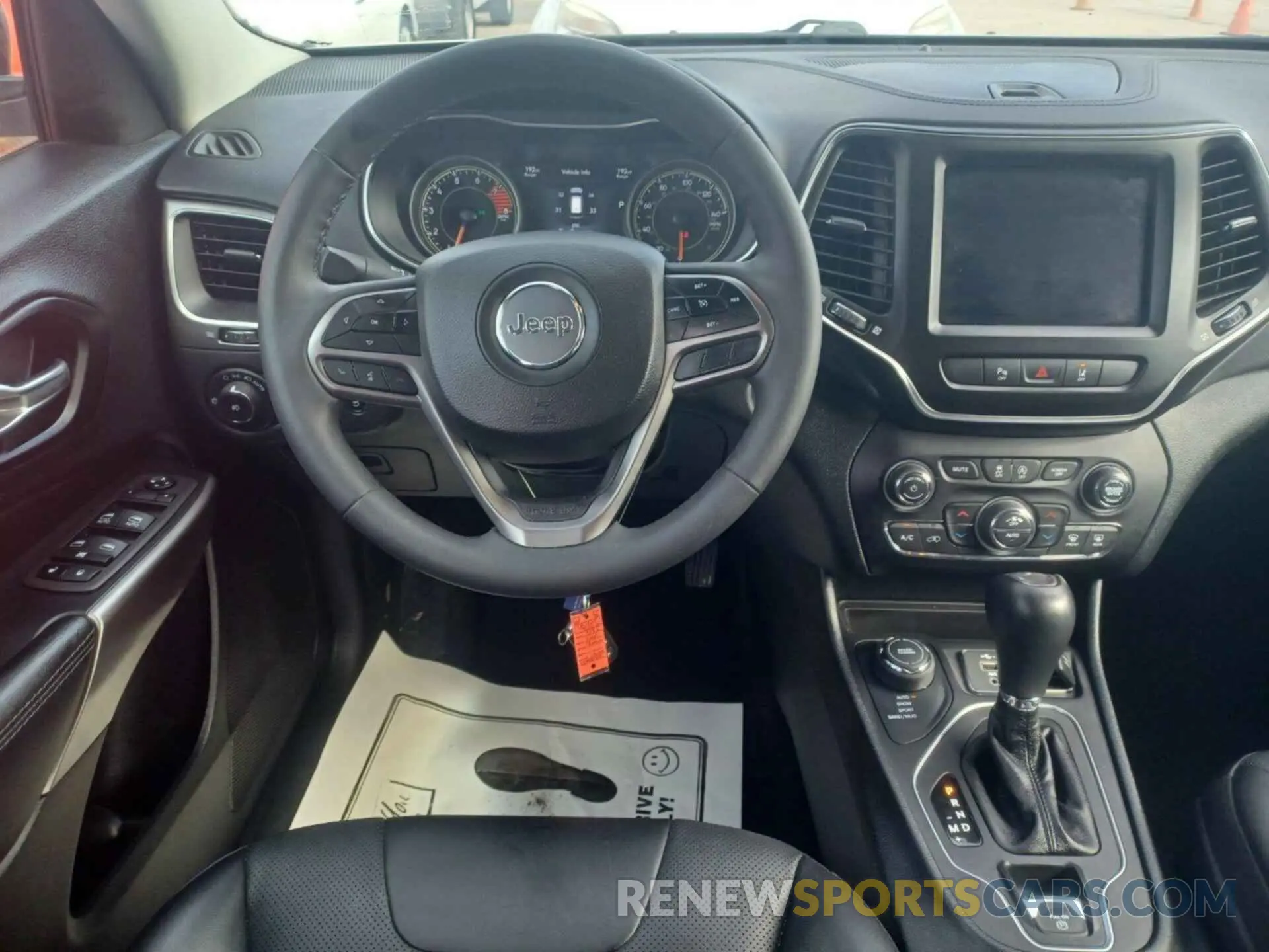 5 fotografías del automóvil dañado 1C4PJMMX8ND505908 JEEP CHEROKEE 2022