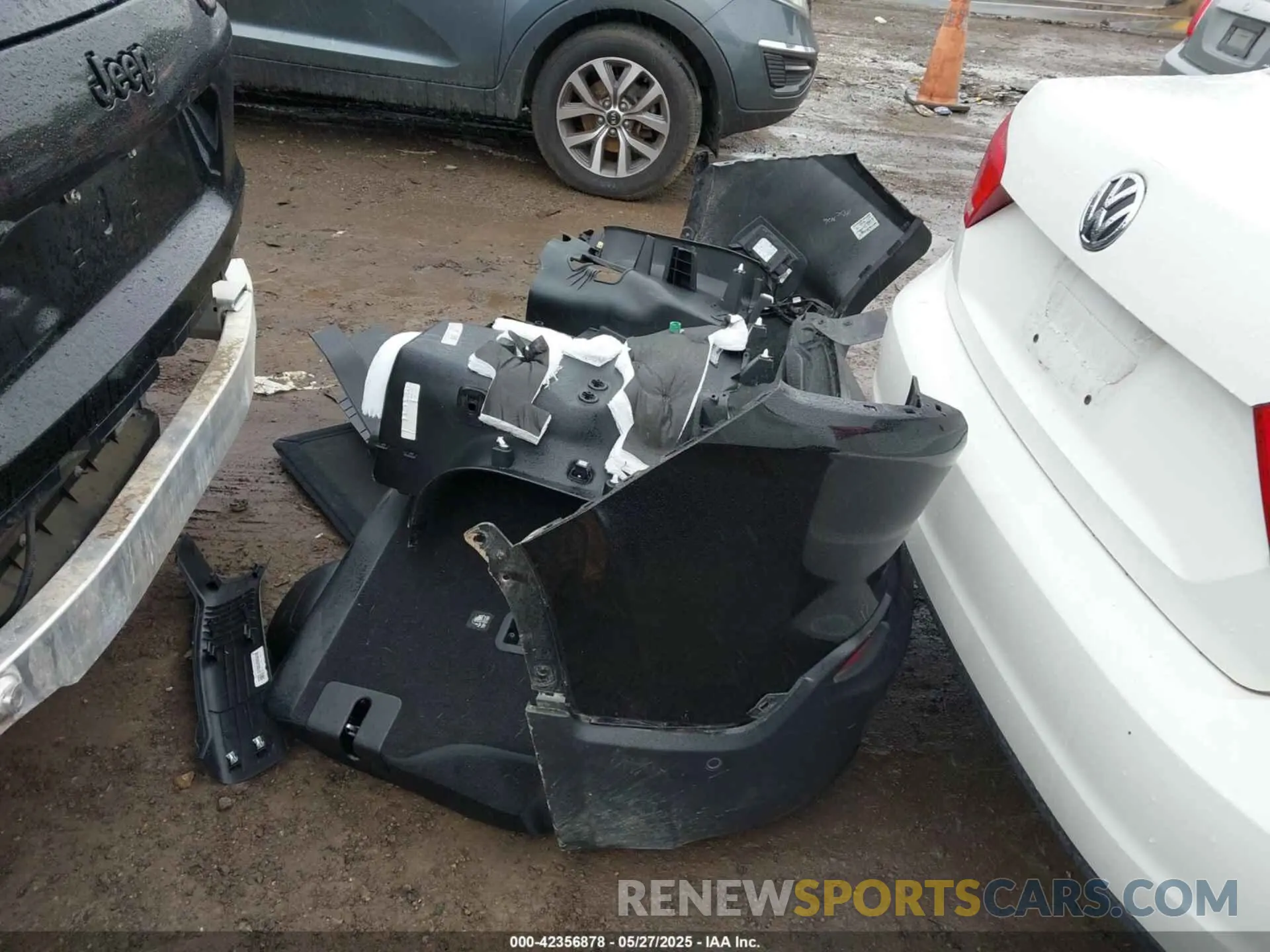12 fotografías del automóvil dañado 1C4PJMMB1PD102151 JEEP CHEROKEE 2023