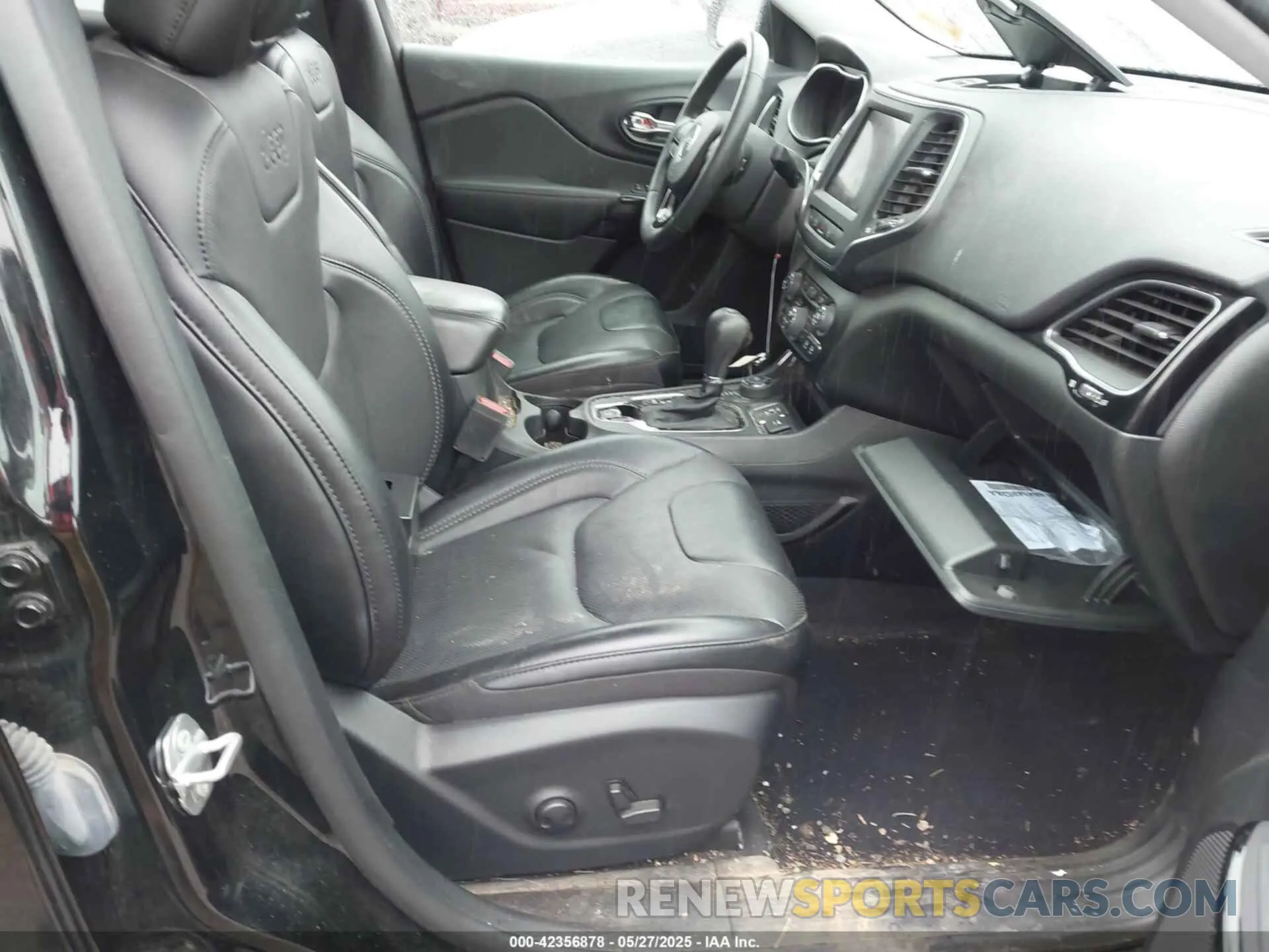 5 fotografías del automóvil dañado 1C4PJMMB1PD102151 JEEP CHEROKEE 2023