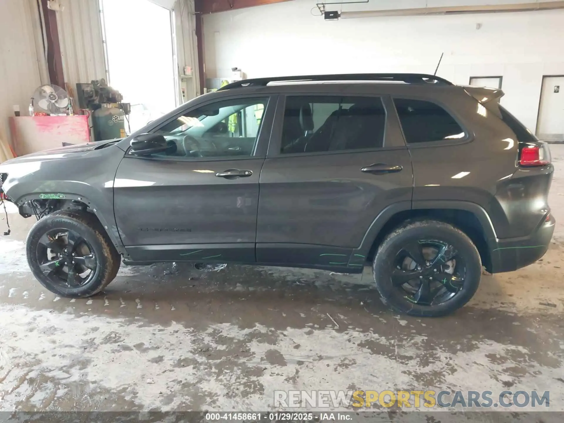 14 fotografías del automóvil dañado 1C4PJMMB7PD107404 JEEP CHEROKEE 2023