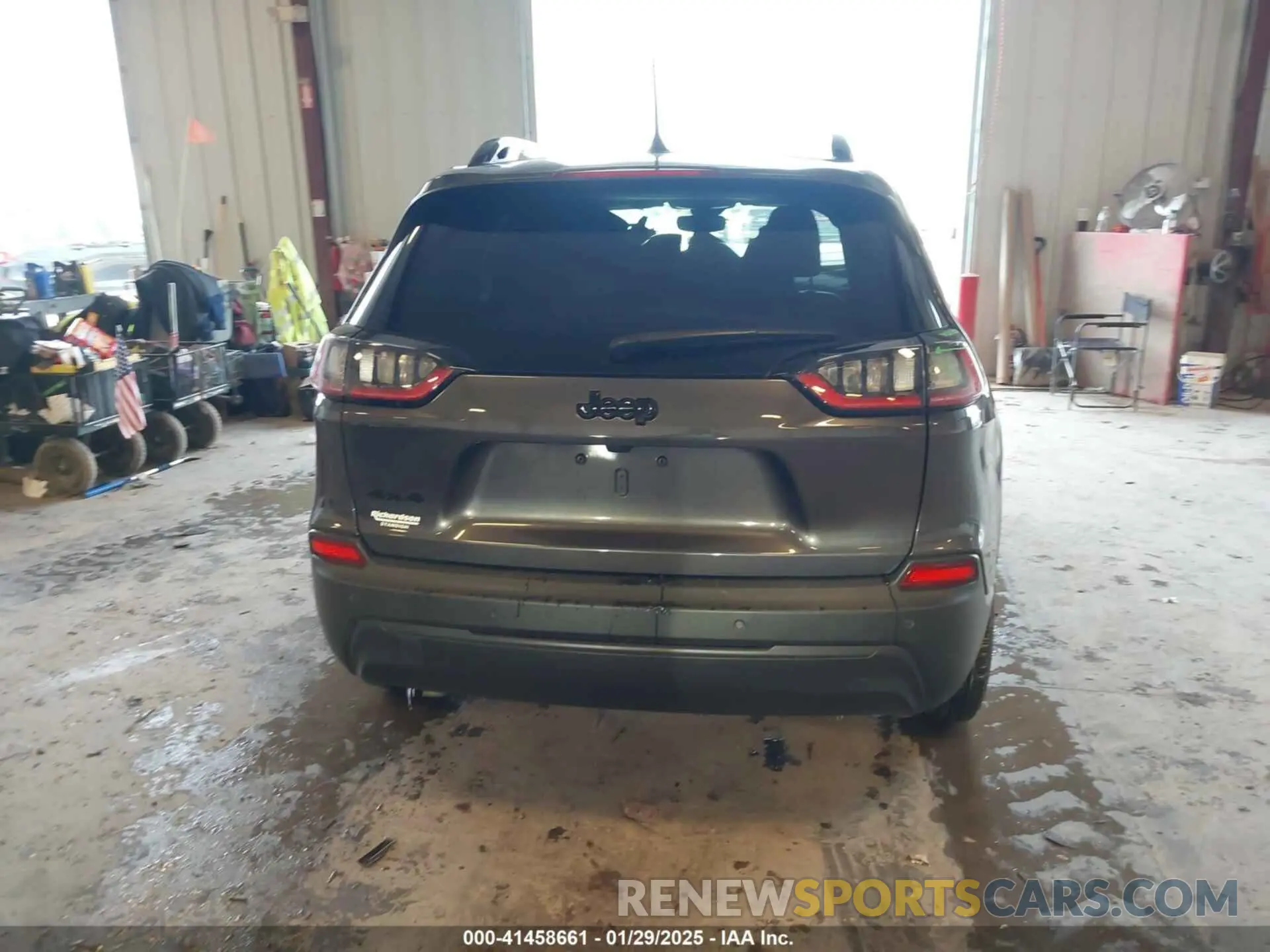 16 fotografías del automóvil dañado 1C4PJMMB7PD107404 JEEP CHEROKEE 2023