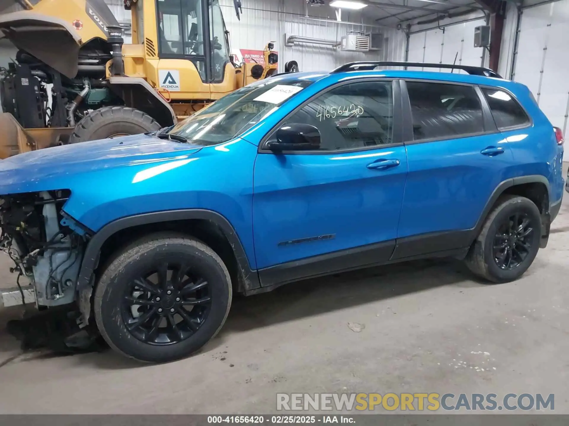 15 fotografías del automóvil dañado 1C4PJMMB9PD108442 JEEP CHEROKEE 2023
