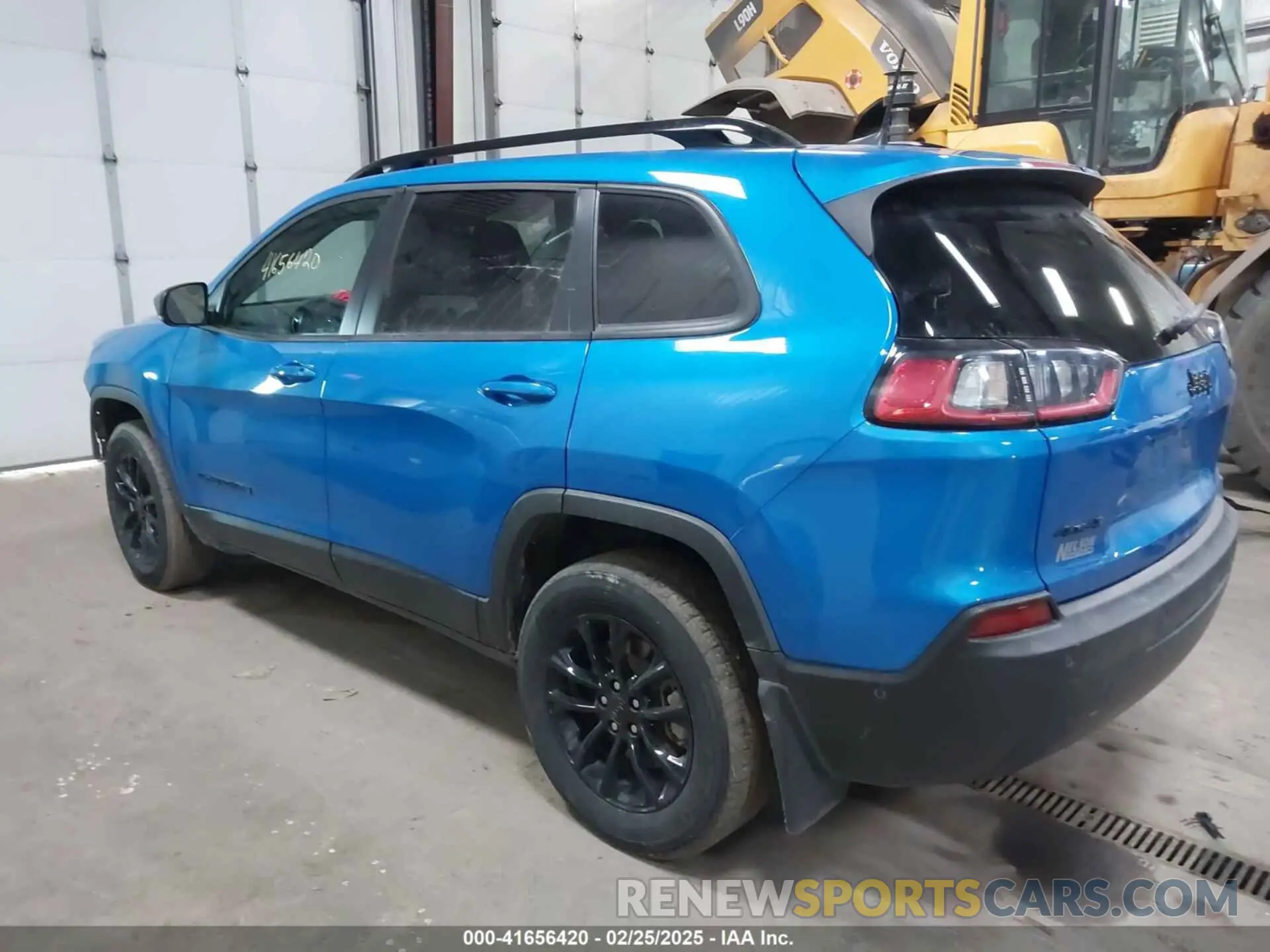 3 fotografías del automóvil dañado 1C4PJMMB9PD108442 JEEP CHEROKEE 2023