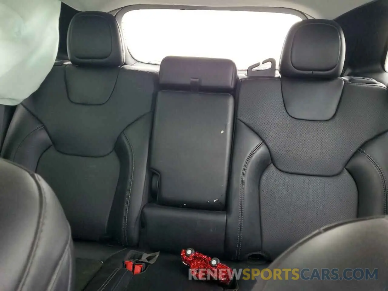 10 fotografías del automóvil dañado 1C4PJMMB6PD115591 JEEP CHEROKEE A 2023
