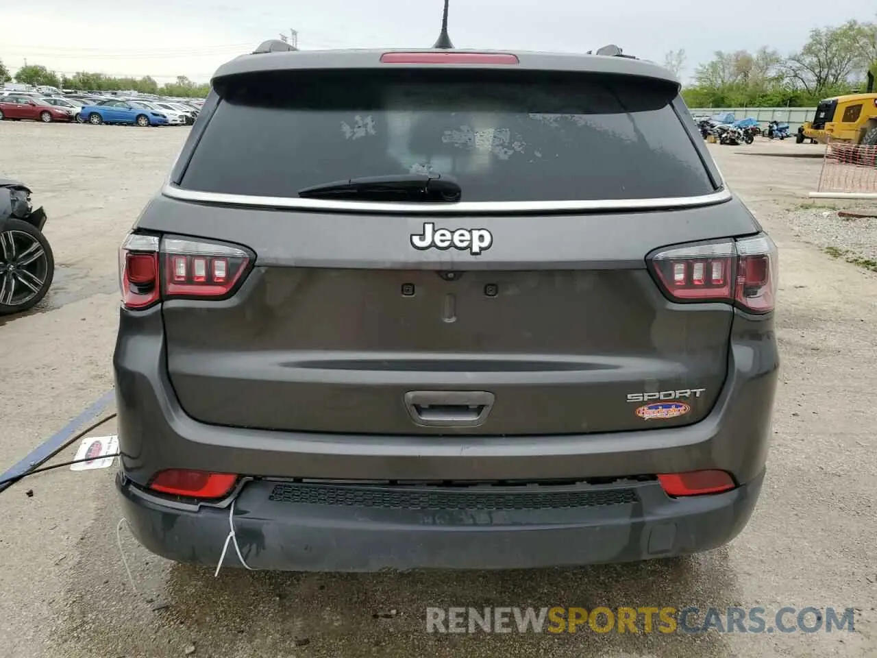 6 fotografías del automóvil dañado 3C4NJCAB1KT847992 JEEP COMPASS 2019