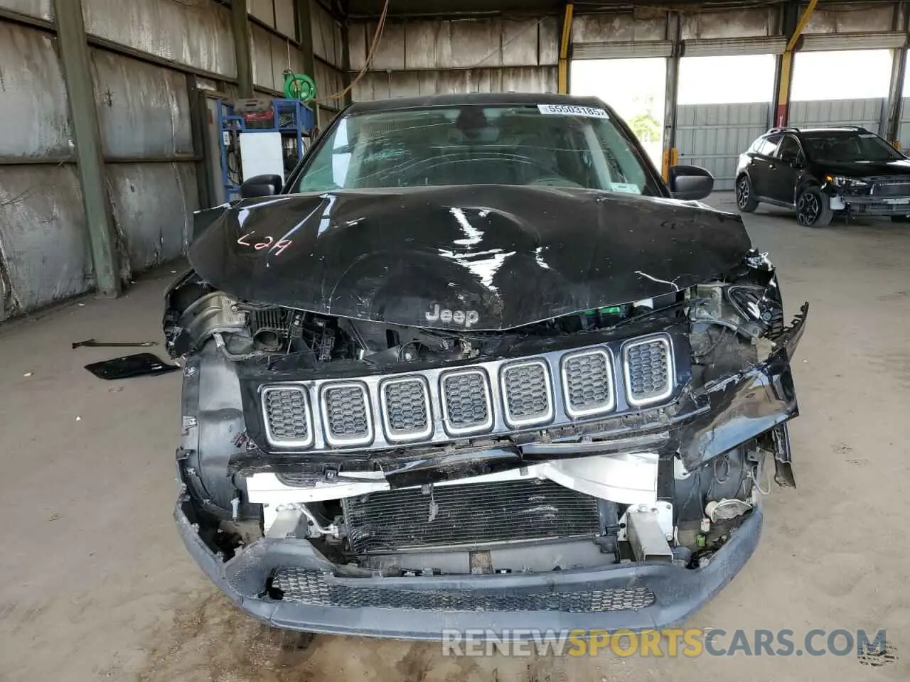 5 fotografías del automóvil dañado 3C4NJCAB8KT622274 JEEP COMPASS 2019