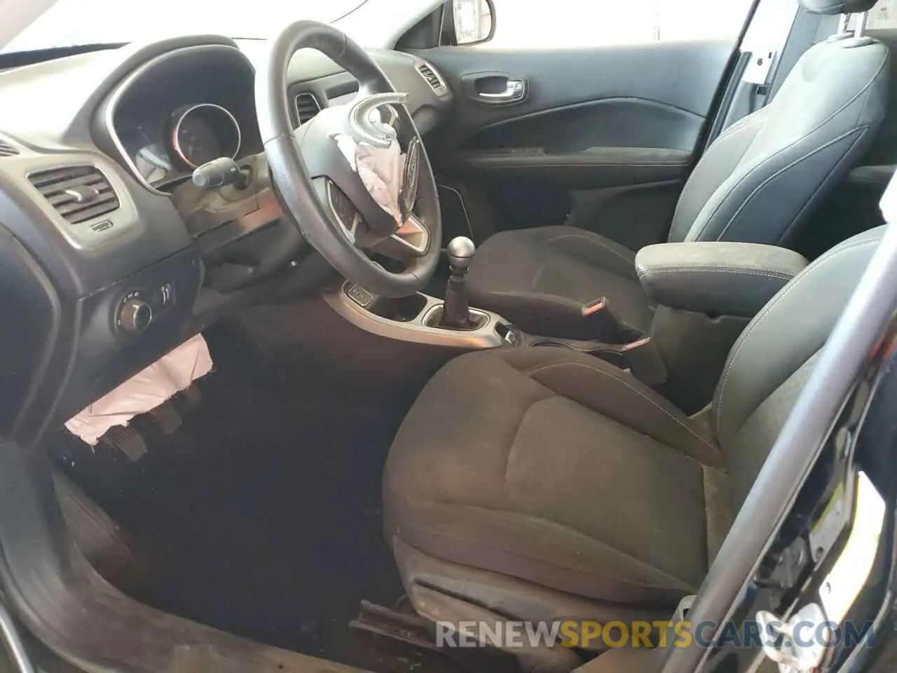 7 fotografías del automóvil dañado 3C4NJCAB8KT622274 JEEP COMPASS 2019