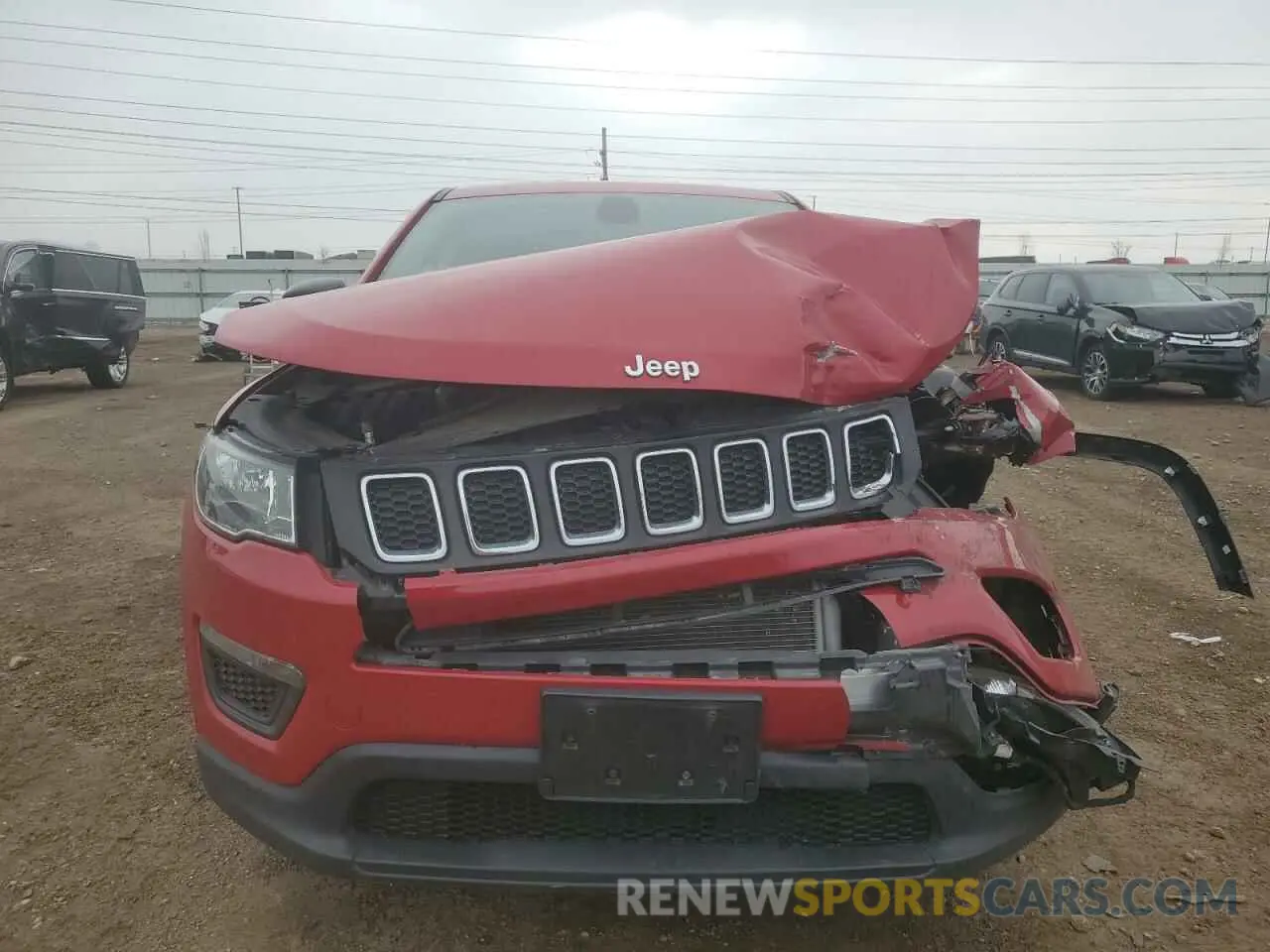 5 fotografías del automóvil dañado 3C4NJCABXKT715569 JEEP COMPASS 2019