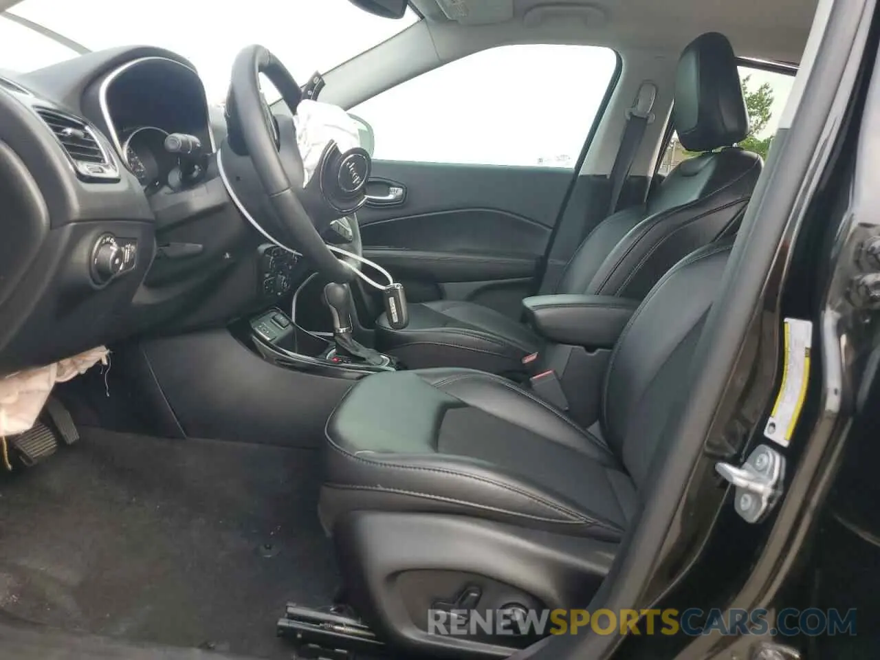 7 fotografías del automóvil dañado 3C4NJCBB0KT699476 JEEP COMPASS 2019