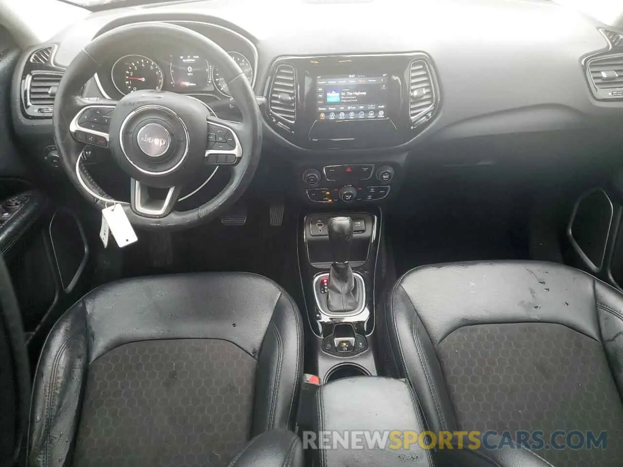 8 fotografías del automóvil dañado 3C4NJCBB0KT756100 JEEP COMPASS 2019