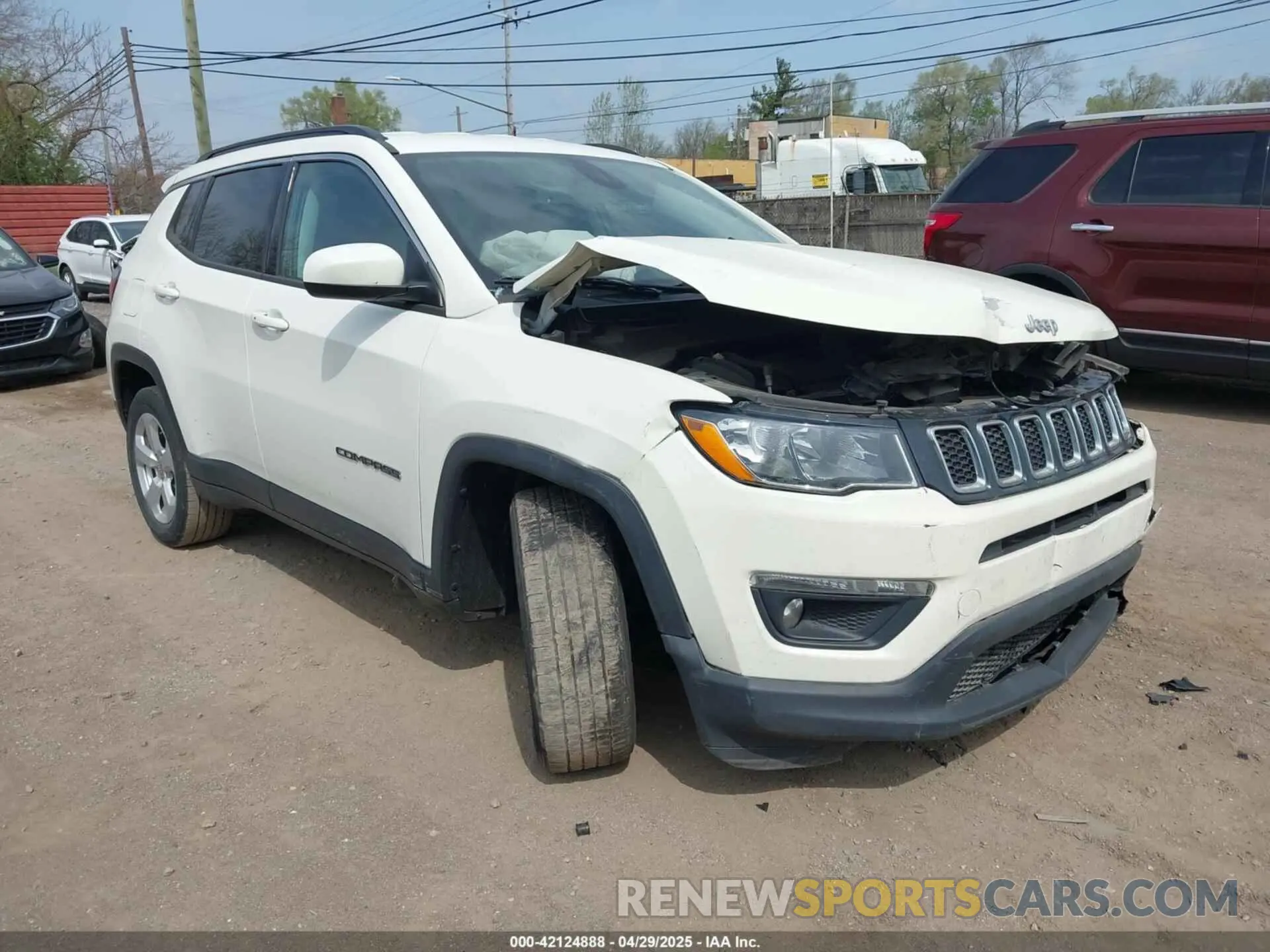 1 fotografías del automóvil dañado 3C4NJCBB1KT646706 JEEP COMPASS 2019