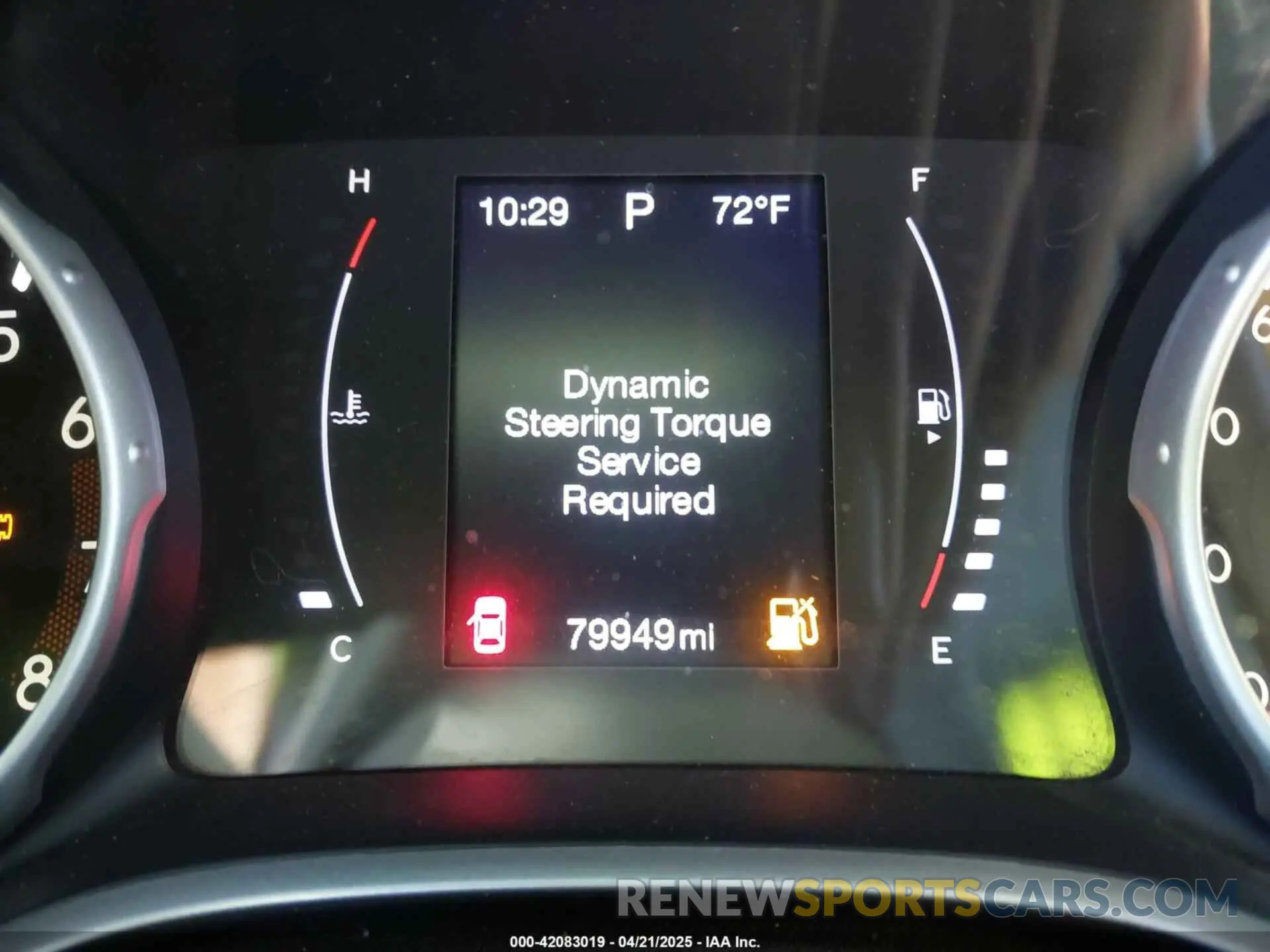 16 fotografías del automóvil dañado 3C4NJCBB1KT819754 JEEP COMPASS 2019