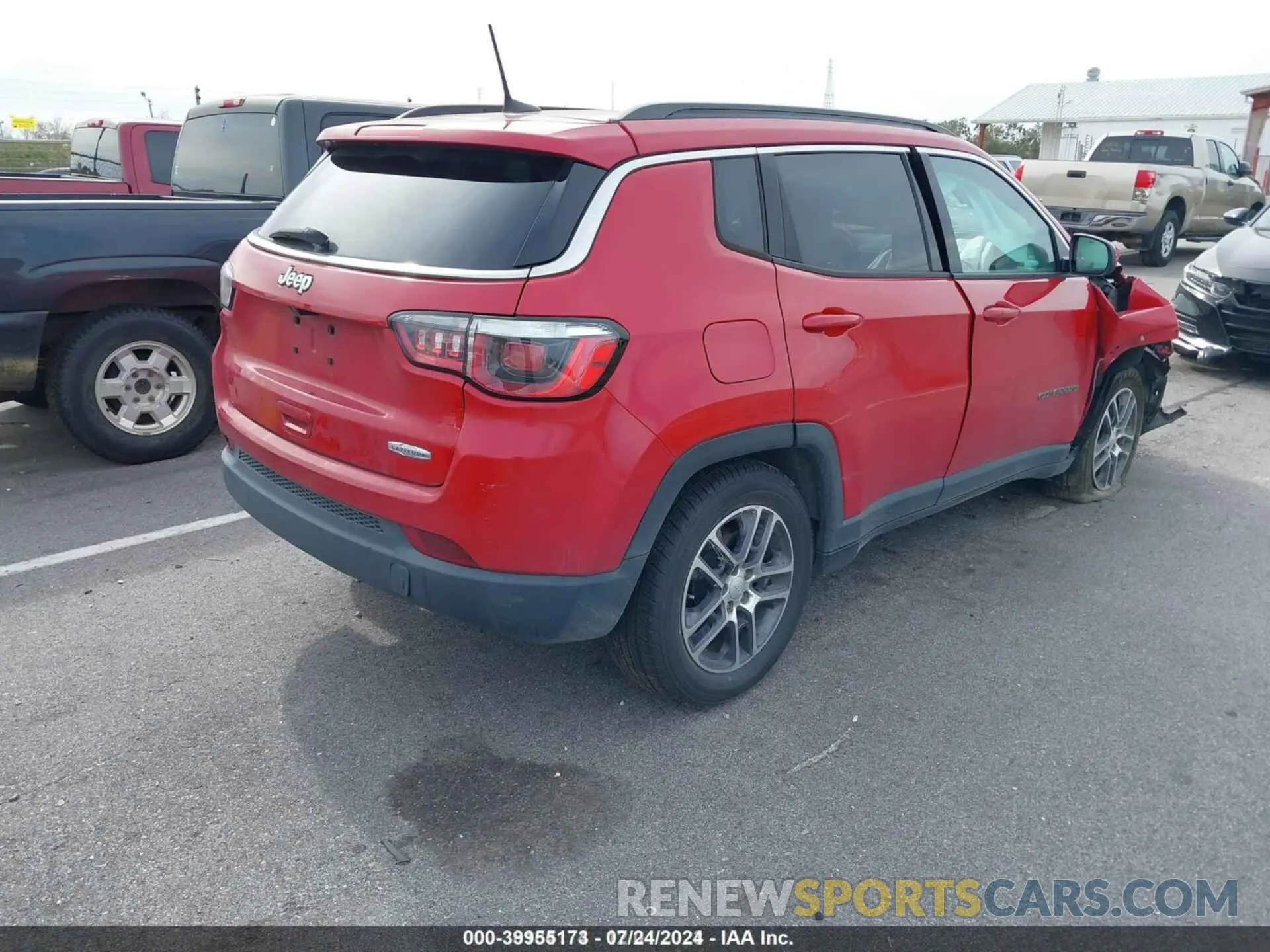 4 fotografías del automóvil dañado 3C4NJCBB1KT843827 JEEP COMPASS 2019