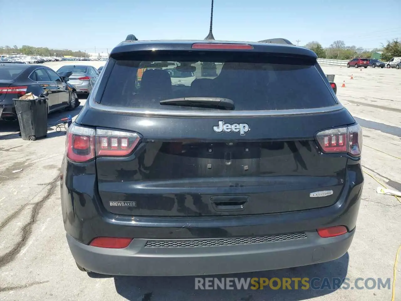 6 fotografías del automóvil dañado 3C4NJCBB2KT615352 JEEP COMPASS 2019