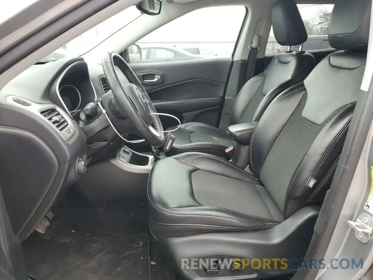 7 fotografías del automóvil dañado 3C4NJCBB2KT762948 JEEP COMPASS 2019