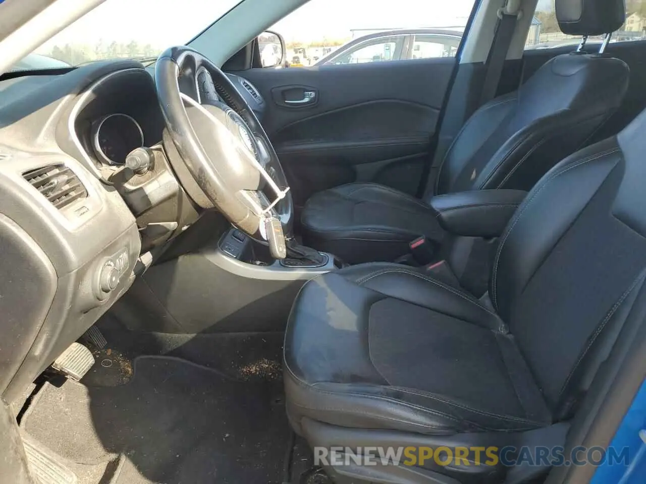 7 fotografías del automóvil dañado 3C4NJCBB2KT844341 JEEP COMPASS 2019