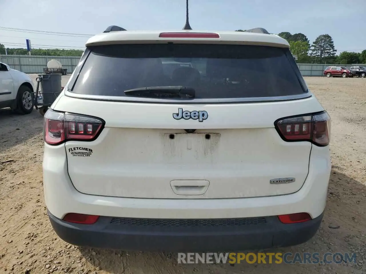 6 fotografías del automóvil dañado 3C4NJCBB3KT736861 JEEP COMPASS 2019