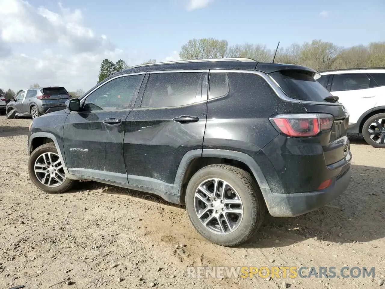 2 fotografías del automóvil dañado 3C4NJCBB5KT652654 JEEP COMPASS 2019