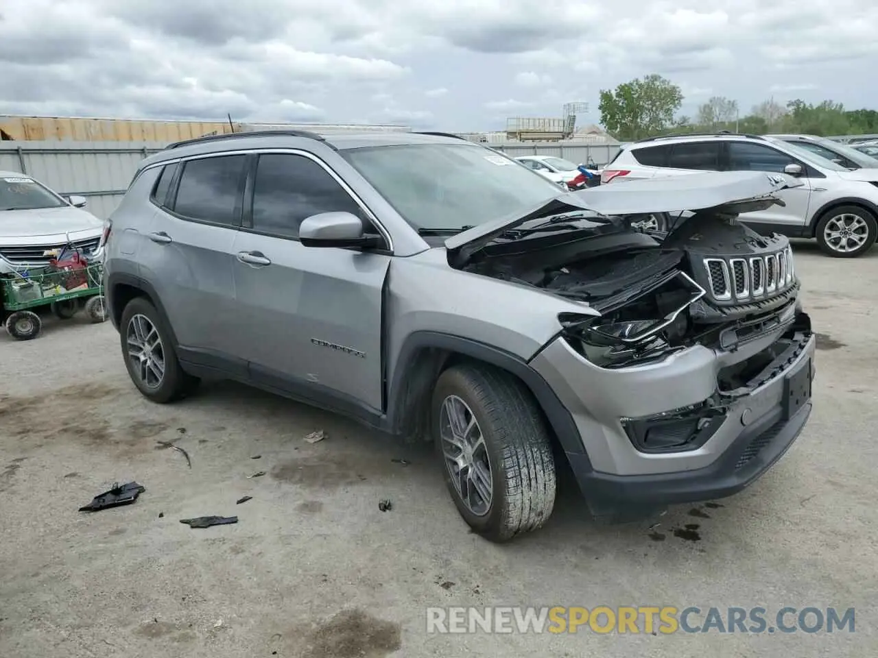 4 fotografías del automóvil dañado 3C4NJCBB5KT833253 JEEP COMPASS 2019