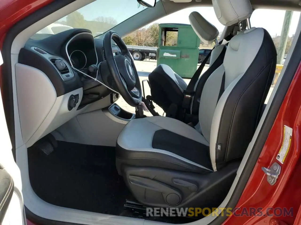 7 fotografías del automóvil dañado 3C4NJCBB6KT637161 JEEP COMPASS 2019