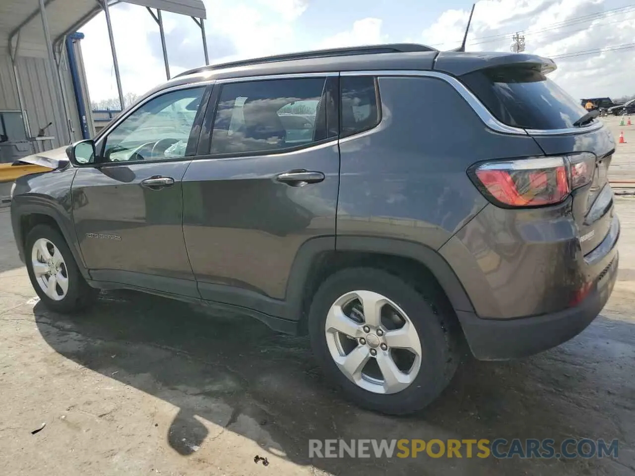 2 fotografías del automóvil dañado 3C4NJCBB6KT699854 JEEP COMPASS 2019