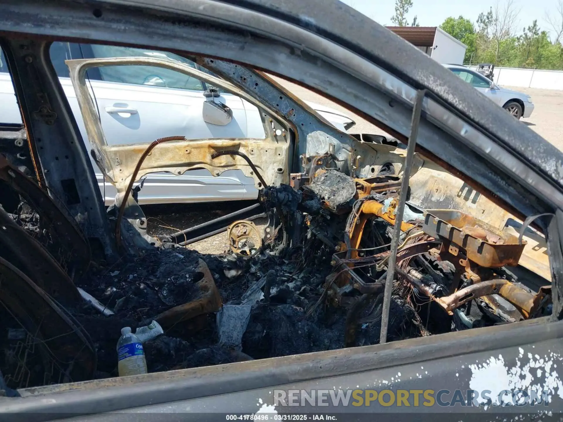 5 fotografías del automóvil dañado 3C4NJCBB6KT789246 JEEP COMPASS 2019