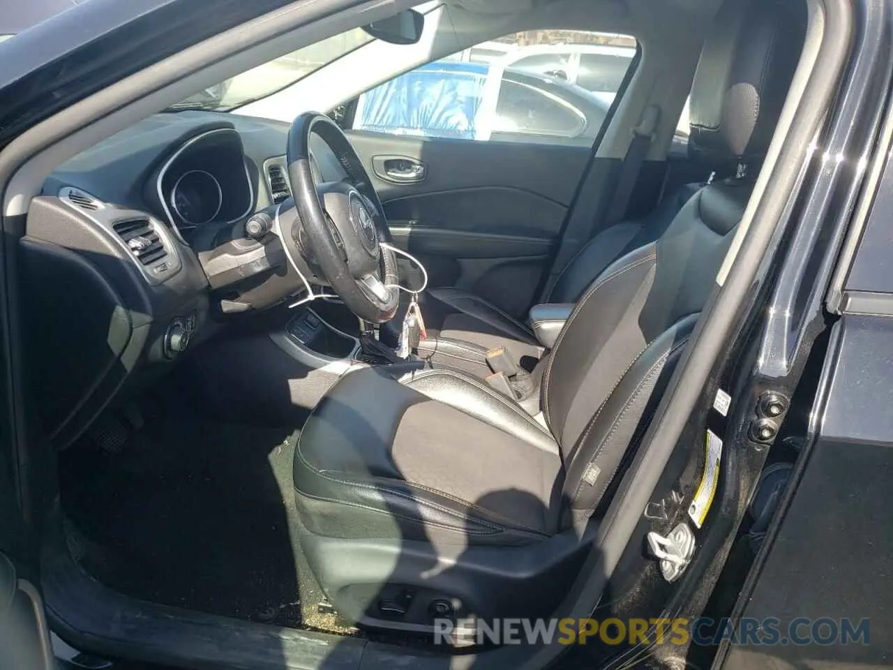 7 fotografías del automóvil dañado 3C4NJCBB8KT855599 JEEP COMPASS 2019