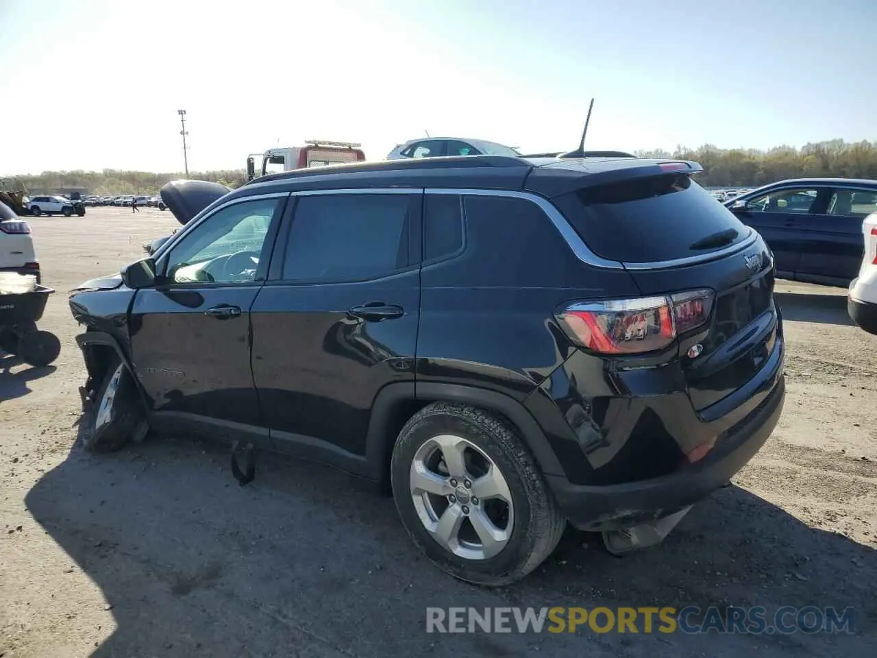 2 fotografías del automóvil dañado 3C4NJCBB9KT614537 JEEP COMPASS 2019