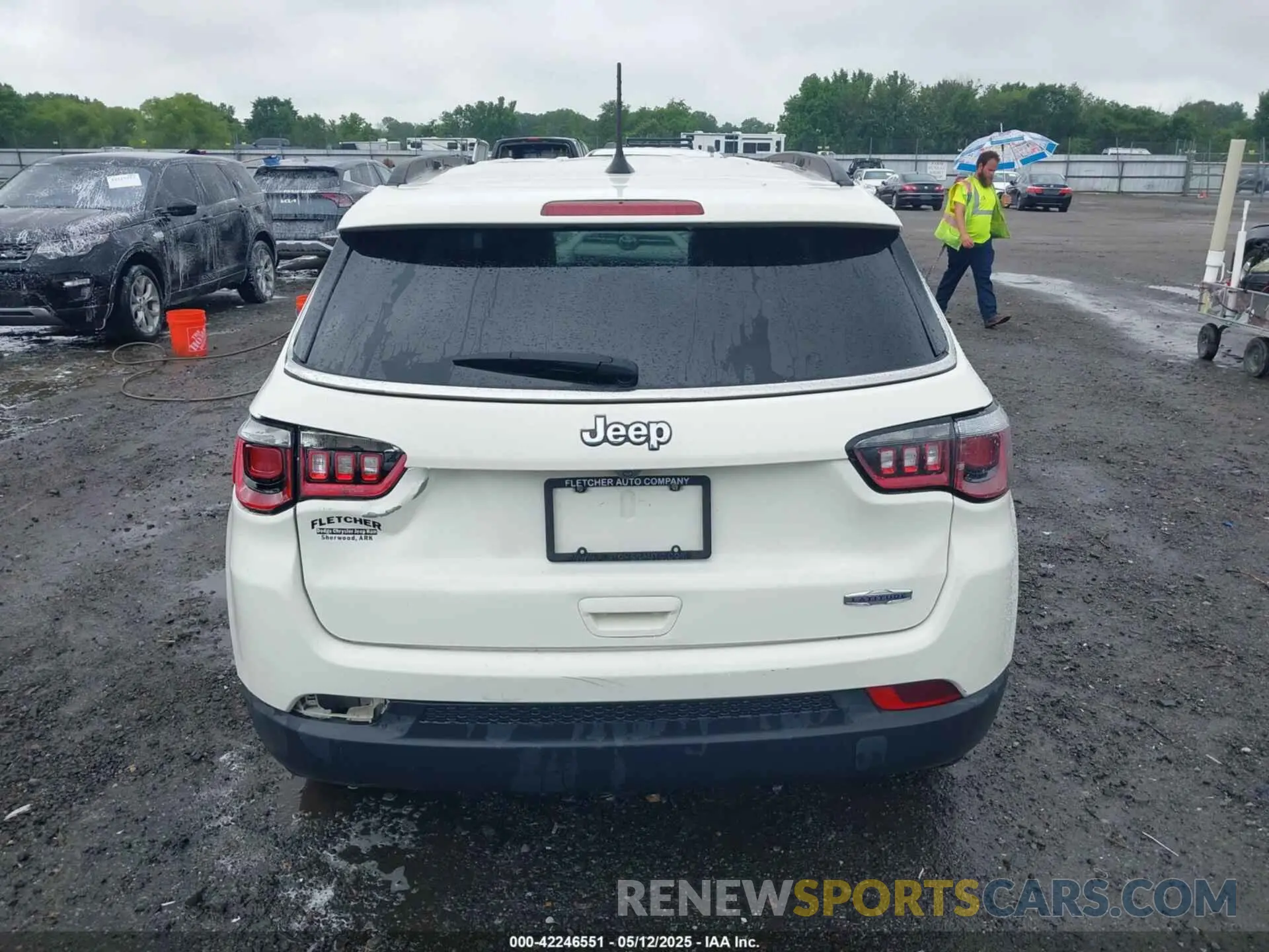 16 fotografías del automóvil dañado 3C4NJCBB9KT652222 JEEP COMPASS 2019