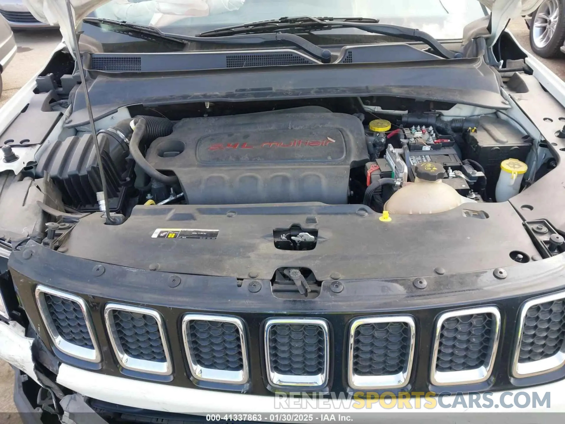10 fotografías del automóvil dañado 3C4NJCBB9KT652558 JEEP COMPASS 2019