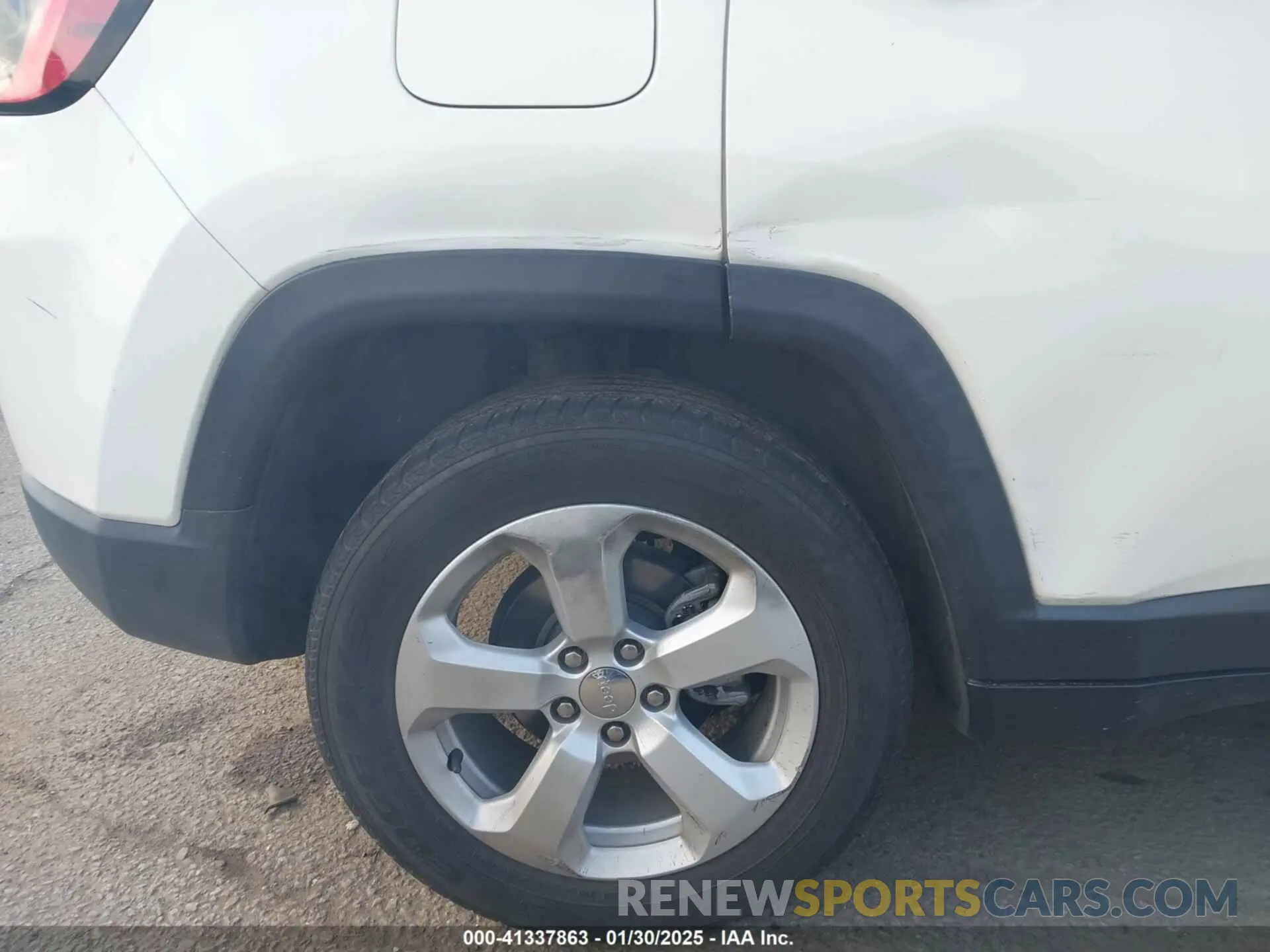 19 fotografías del automóvil dañado 3C4NJCBB9KT652558 JEEP COMPASS 2019