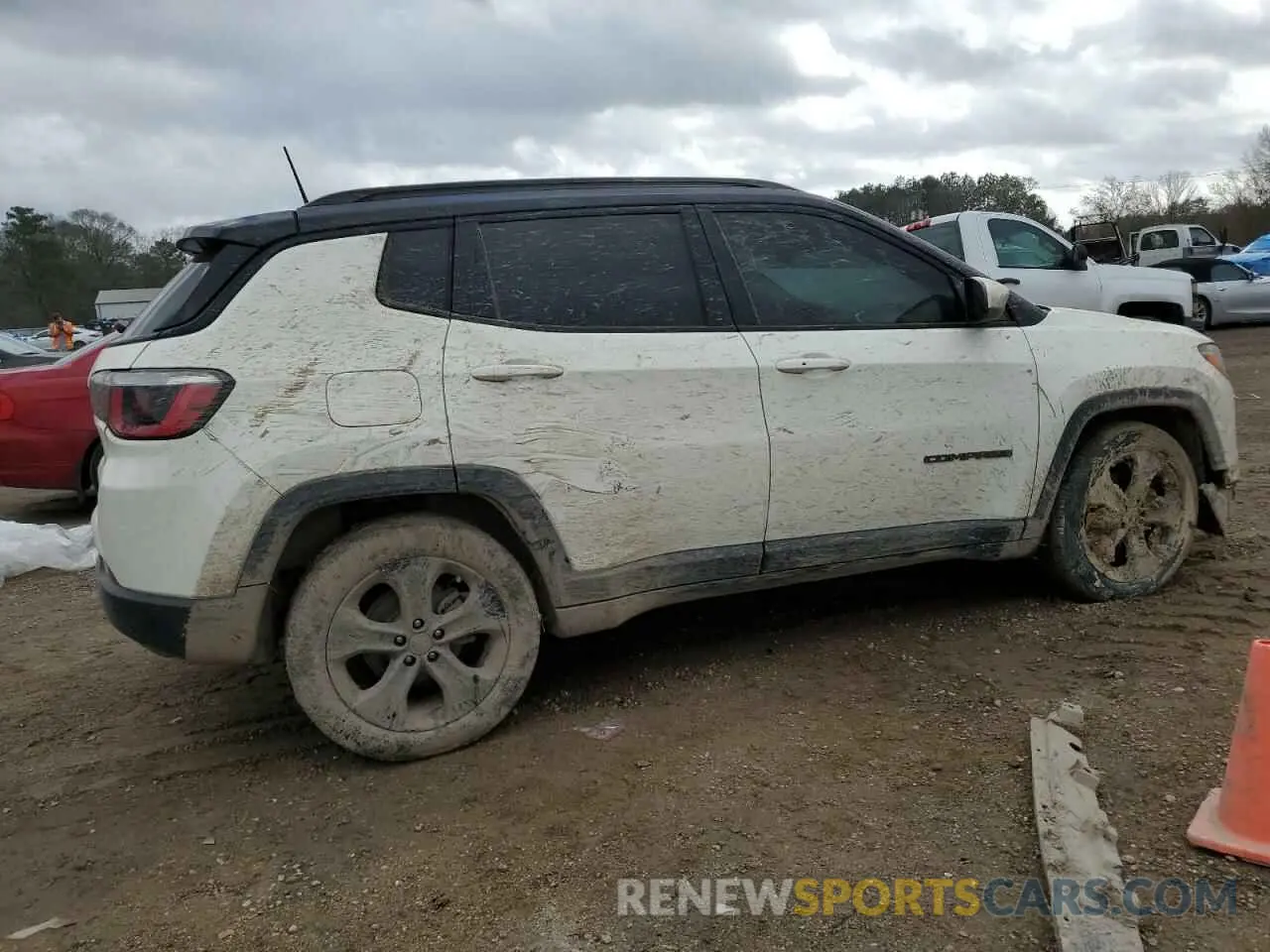 3 fotografías del automóvil dañado 3C4NJCBB9KT664922 JEEP COMPASS 2019