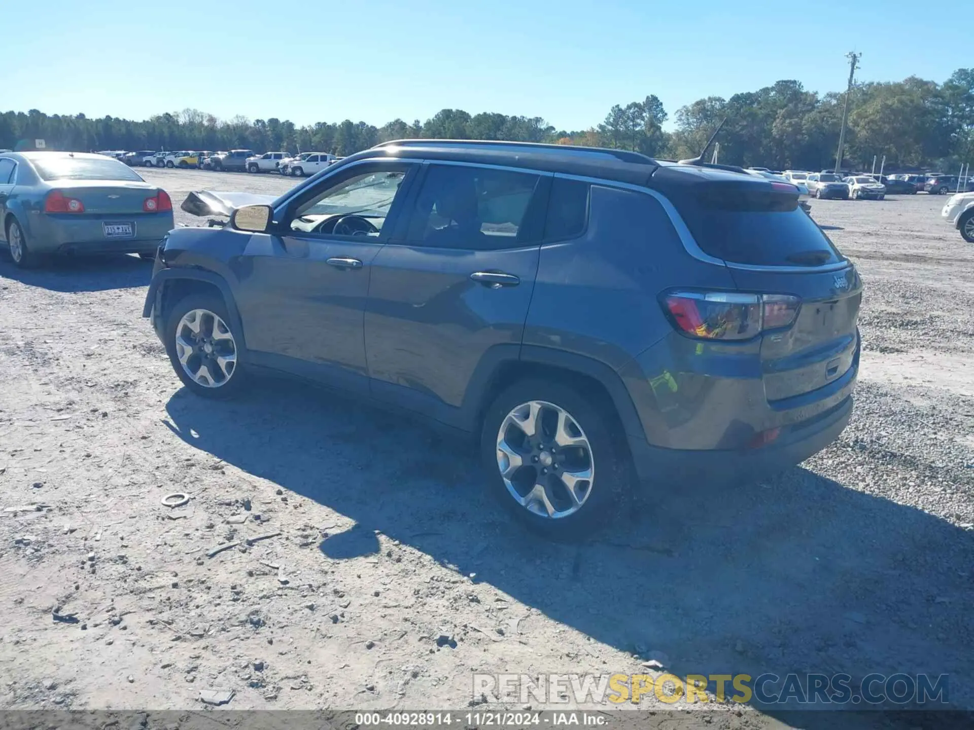 3 fotografías del automóvil dañado 3C4NJCCB6KT782148 JEEP COMPASS 2019