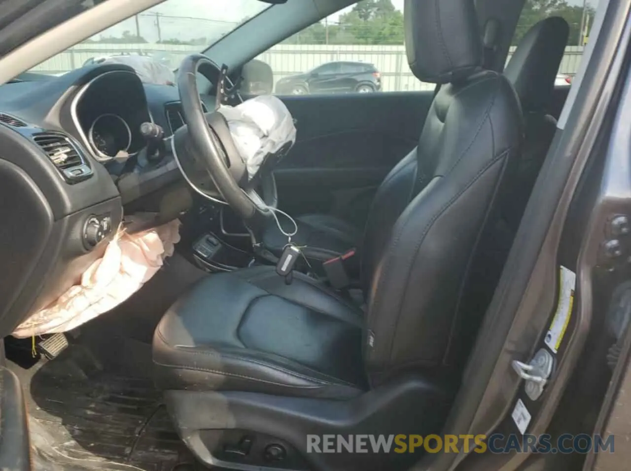 7 fotografías del automóvil dañado 3C4NJCCB8KT664554 JEEP COMPASS 2019