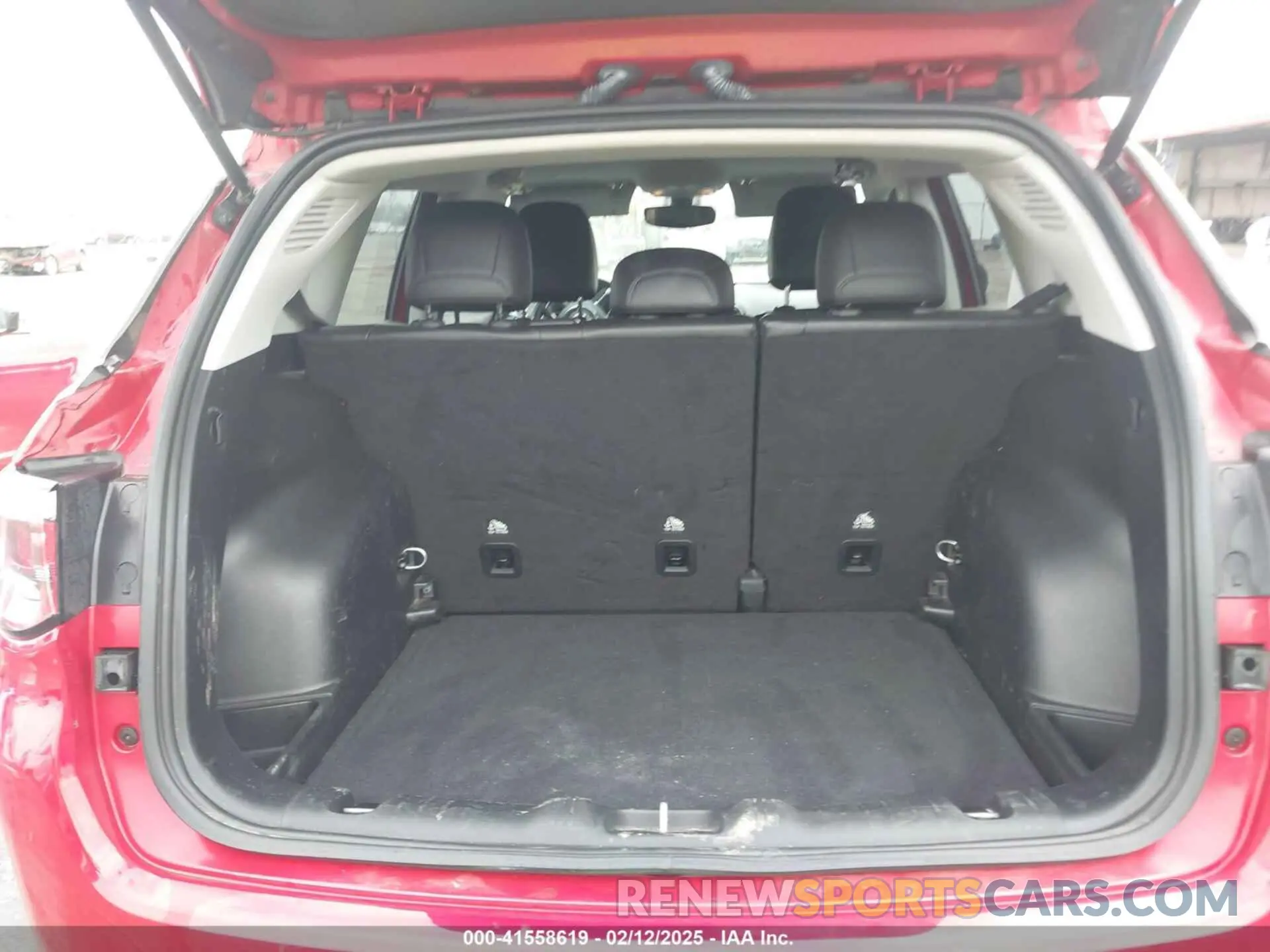 8 fotografías del automóvil dañado 3C4NJCCB9KT793600 JEEP COMPASS 2019
