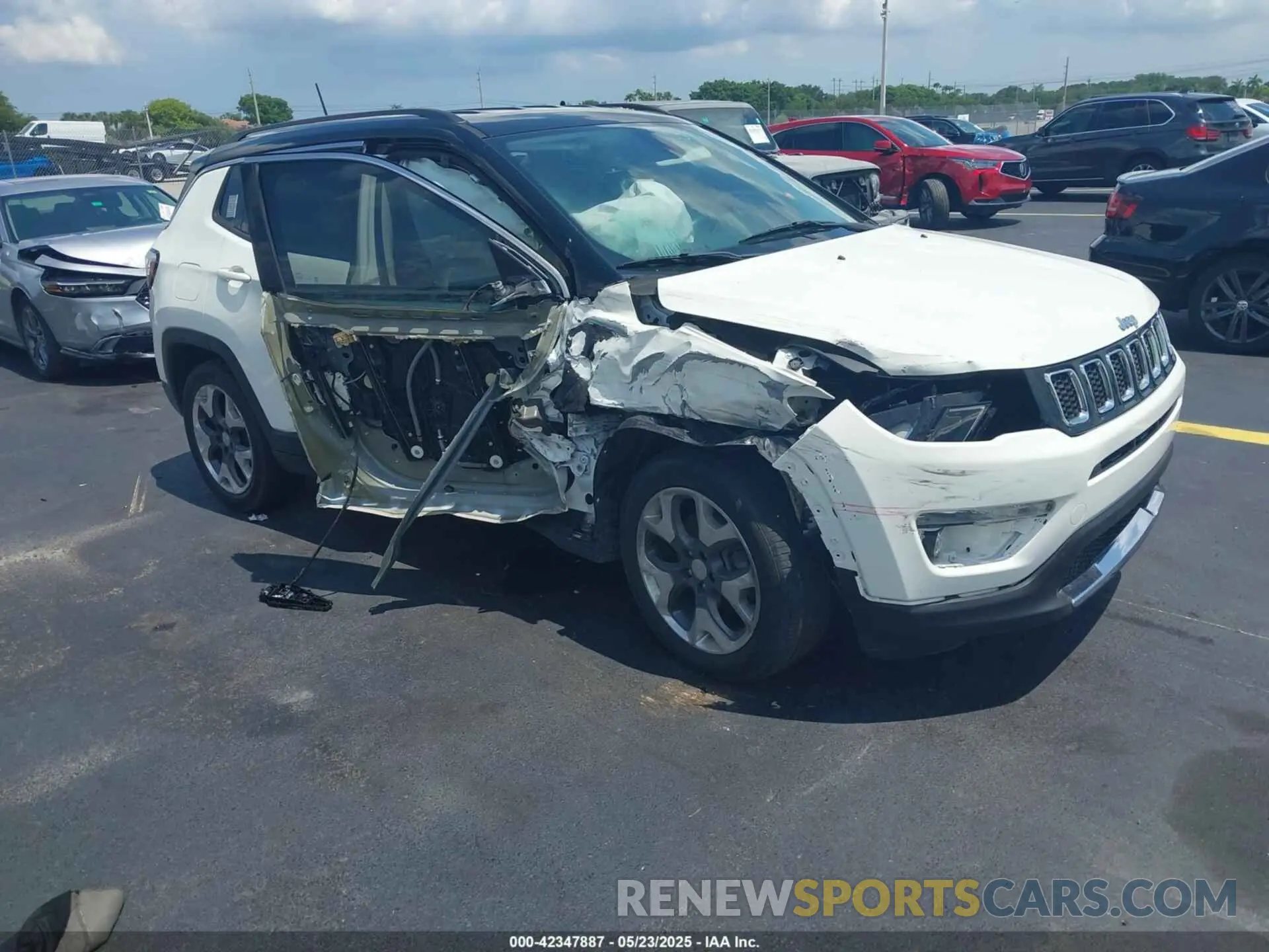 1 fotografías del automóvil dañado 3C4NJCCBXKT725774 JEEP COMPASS 2019