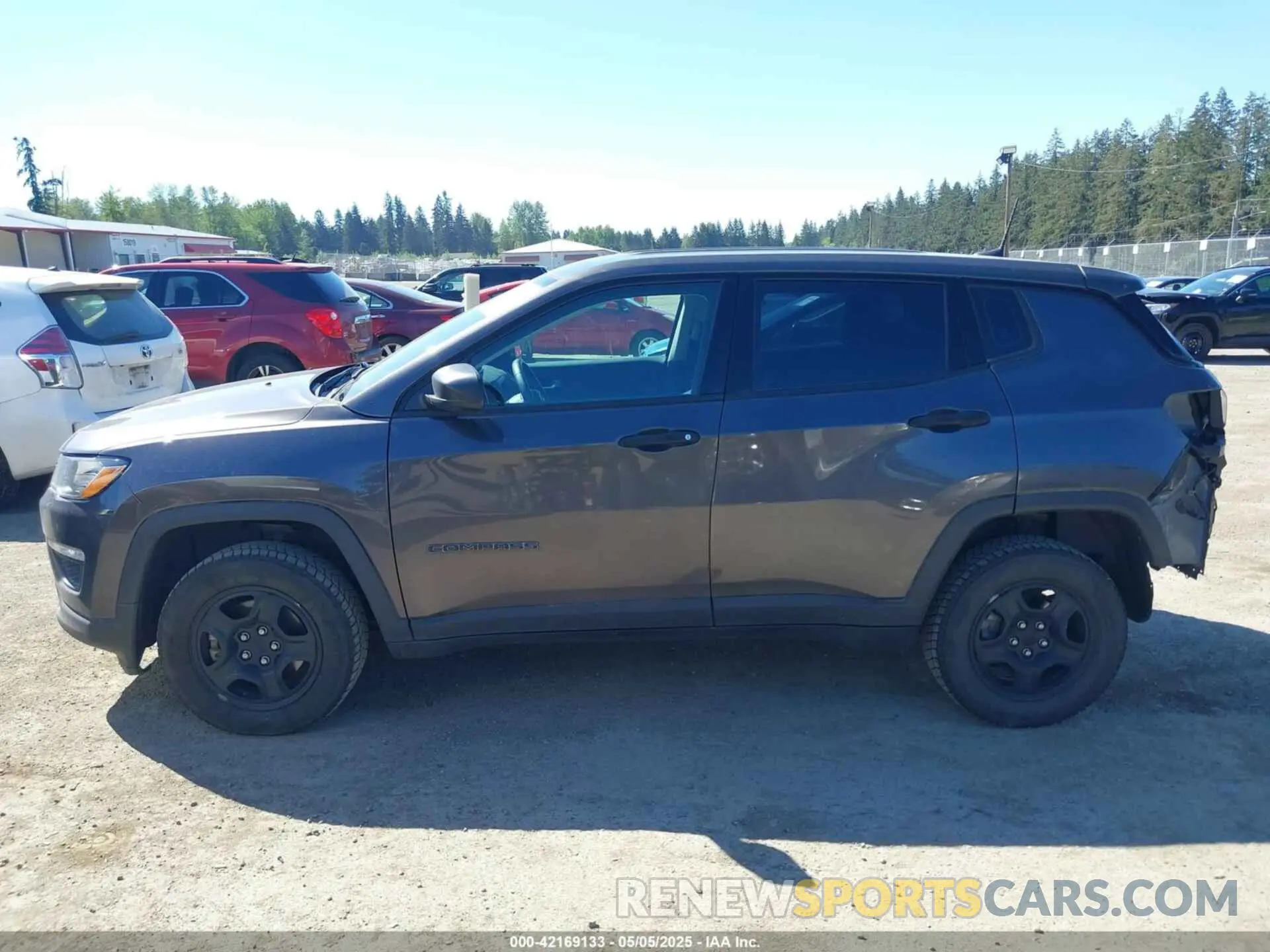 15 fotografías del automóvil dañado 3C4NJDAB8KT595602 JEEP COMPASS 2019