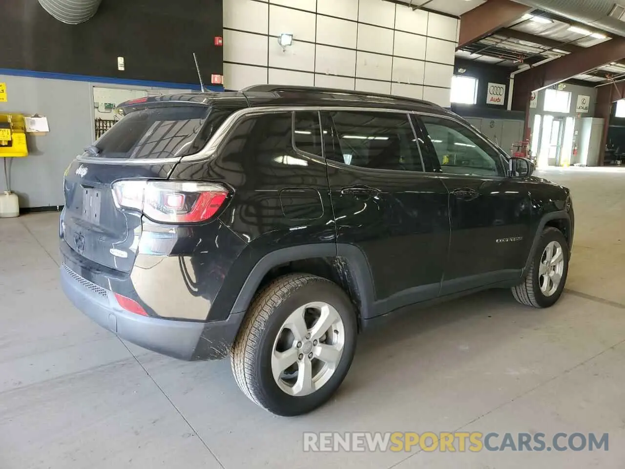 3 fotografías del automóvil dañado 3C4NJDBB0KT593907 JEEP COMPASS 2019