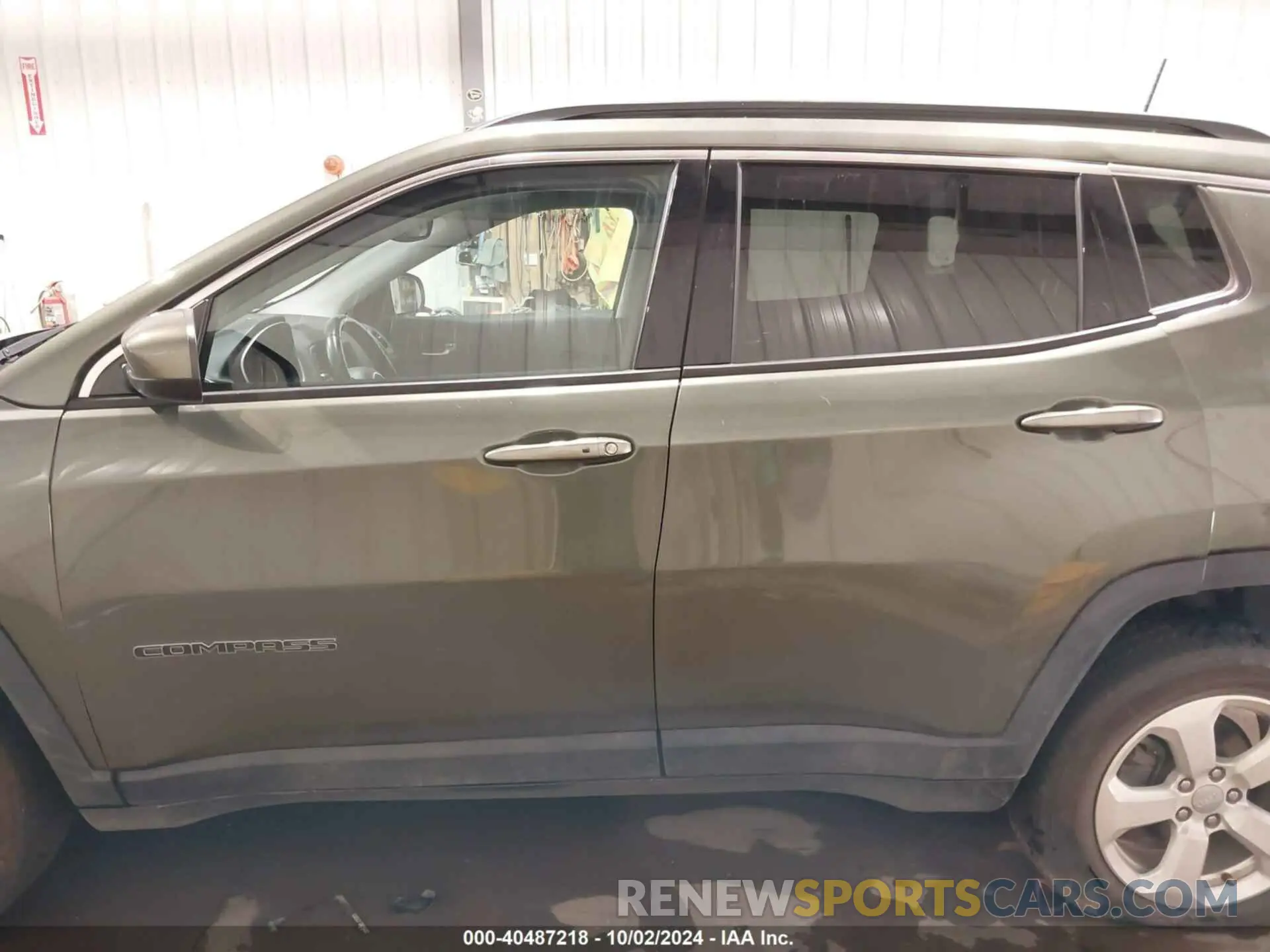 15 fotografías del automóvil dañado 3C4NJDBB0KT761089 JEEP COMPASS 2019