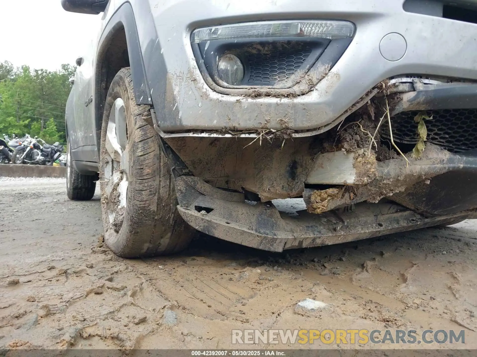6 fotografías del automóvil dañado 3C4NJDBB0KT850712 JEEP COMPASS 2019