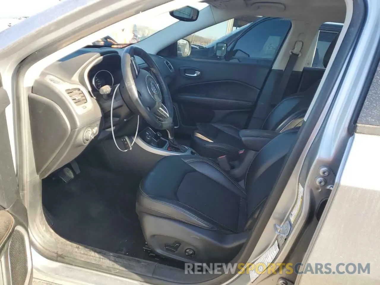 7 fotografías del automóvil dañado 3C4NJDBB1KT675127 JEEP COMPASS 2019
