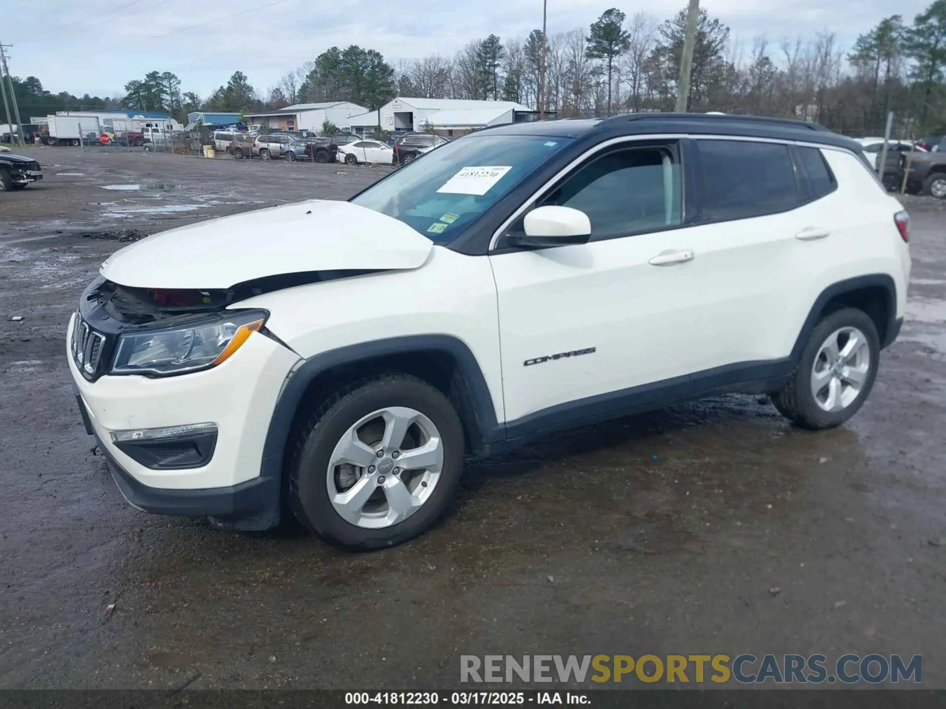 2 fotografías del automóvil dañado 3C4NJDBB1KT761196 JEEP COMPASS 2019
