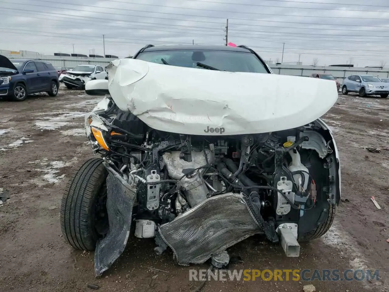5 fotografías del automóvil dañado 3C4NJDBB2KT600968 JEEP COMPASS 2019