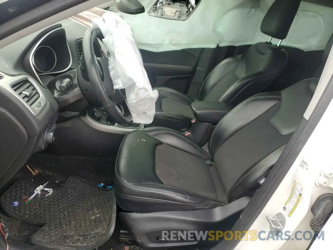 7 fotografías del automóvil dañado 3C4NJDBB2KT600968 JEEP COMPASS 2019