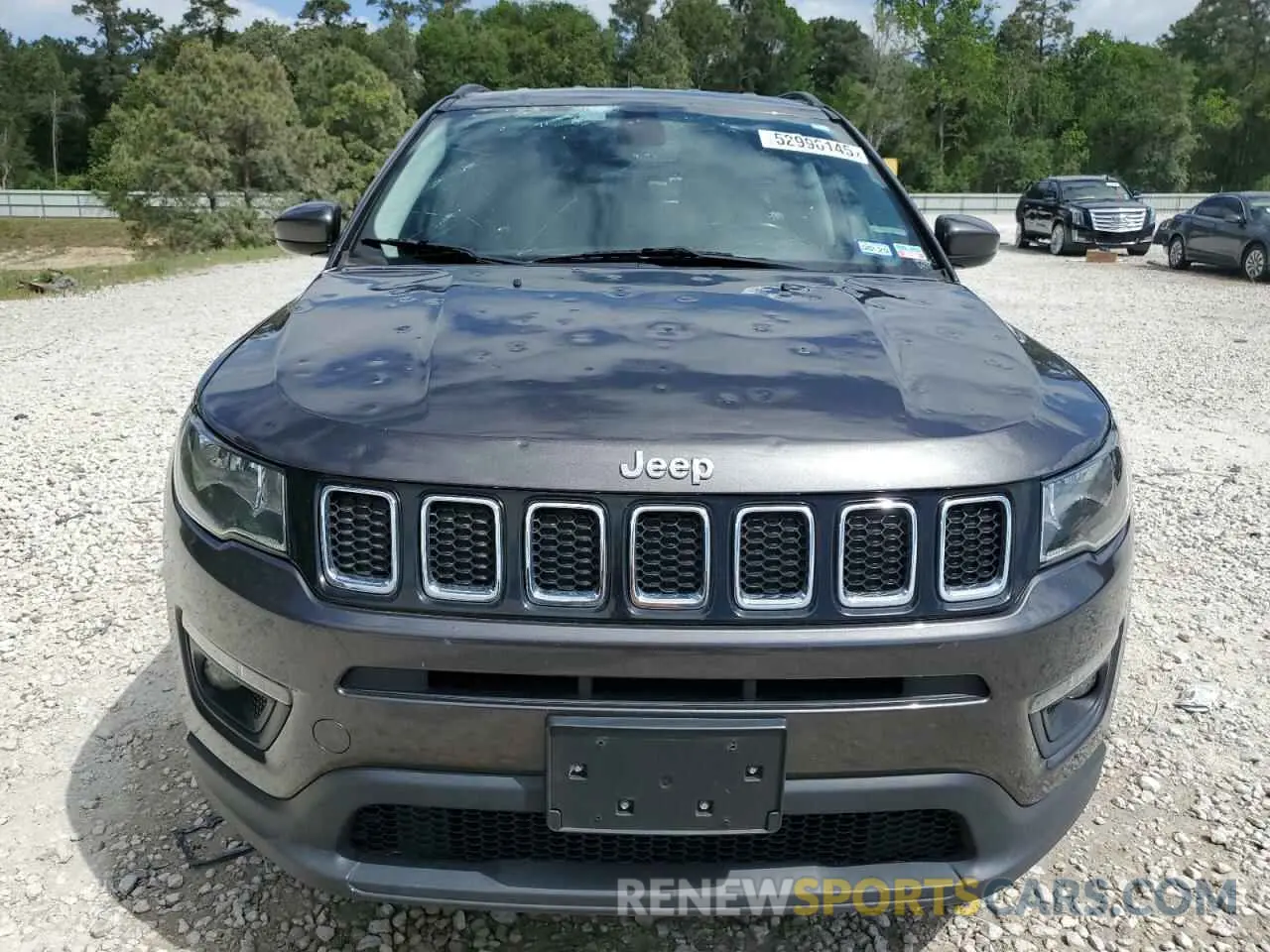 5 fotografías del automóvil dañado 3C4NJDBB2KT704117 JEEP COMPASS 2019
