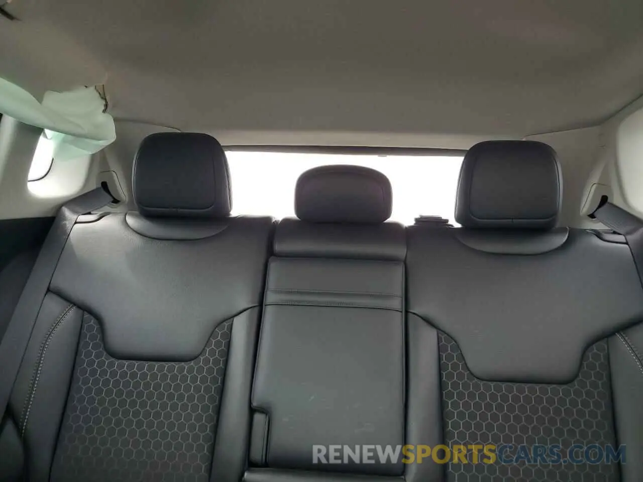10 fotografías del automóvil dañado 3C4NJDBB2KT734797 JEEP COMPASS 2019