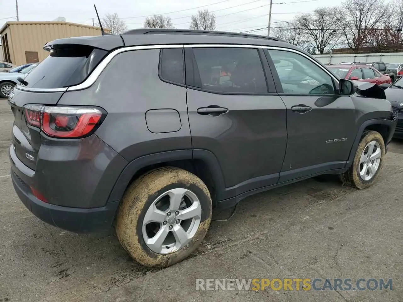 3 fotografías del automóvil dañado 3C4NJDBB2KT734797 JEEP COMPASS 2019