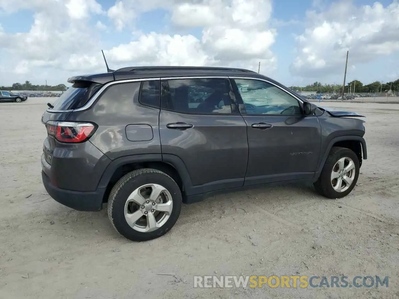 3 fotografías del automóvil dañado 3C4NJDBB2KT839906 JEEP COMPASS 2019
