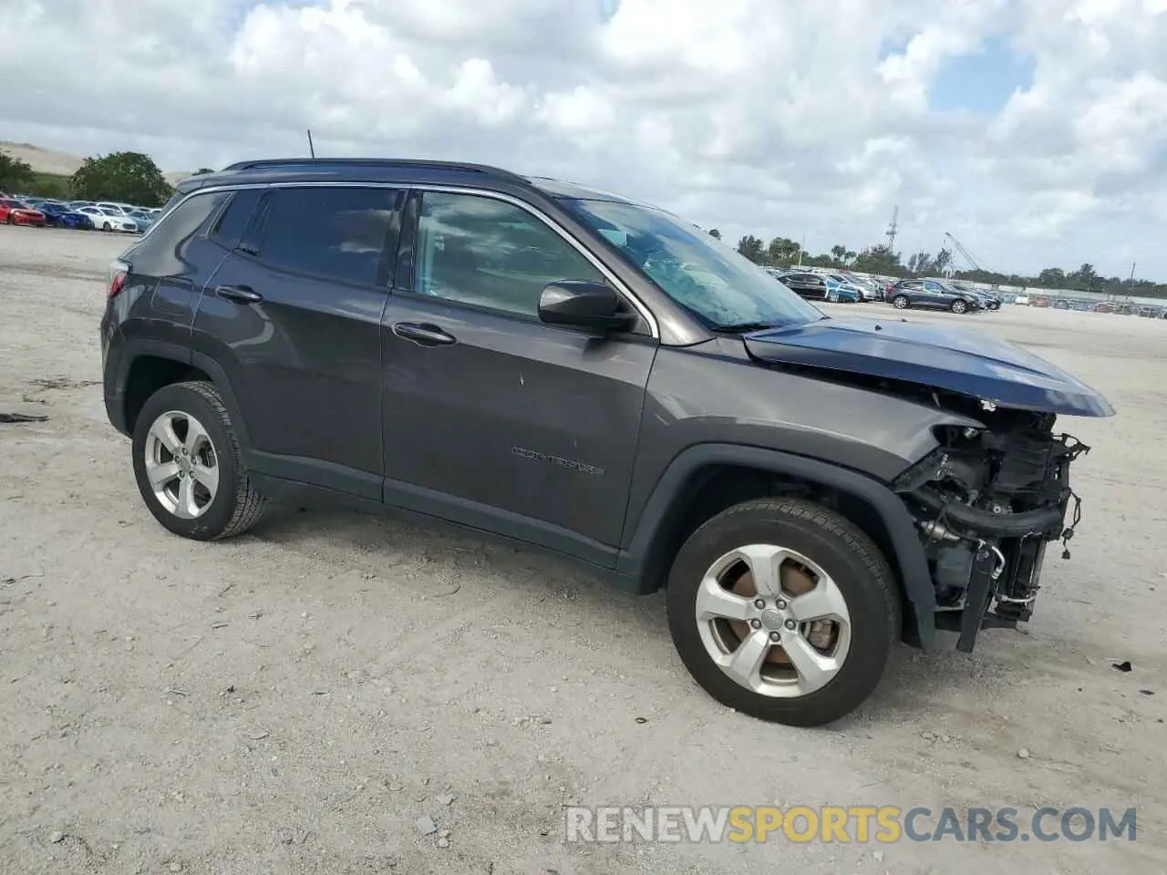 4 fotografías del automóvil dañado 3C4NJDBB2KT839906 JEEP COMPASS 2019