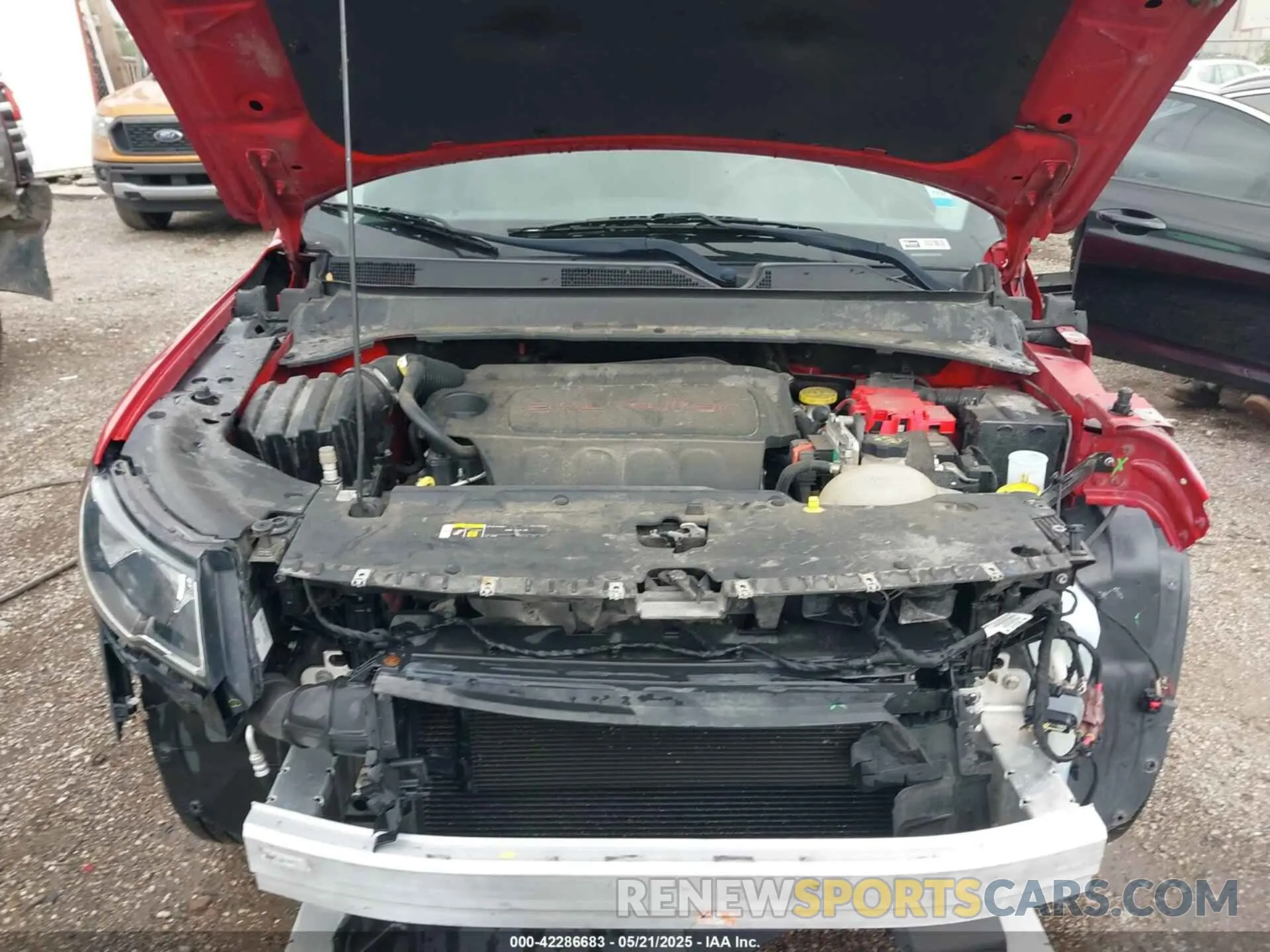 10 fotografías del automóvil dañado 3C4NJDBB3KT595330 JEEP COMPASS 2019
